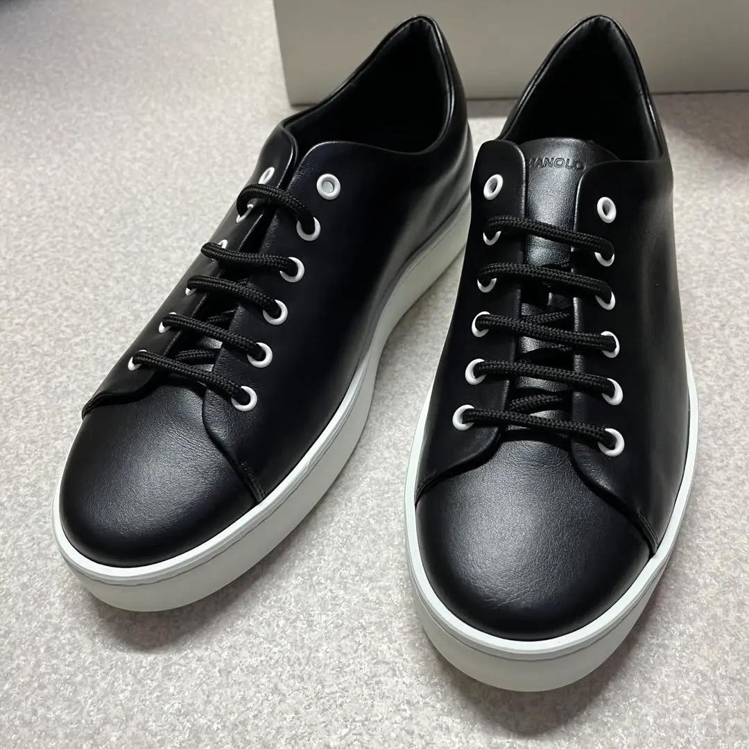 マノロ・ブラニク SEMANADA スニーカー 上品シンプル MANOLO BLAHNIK Exclusive Shoes SEMANADO 9.23(Fri) New