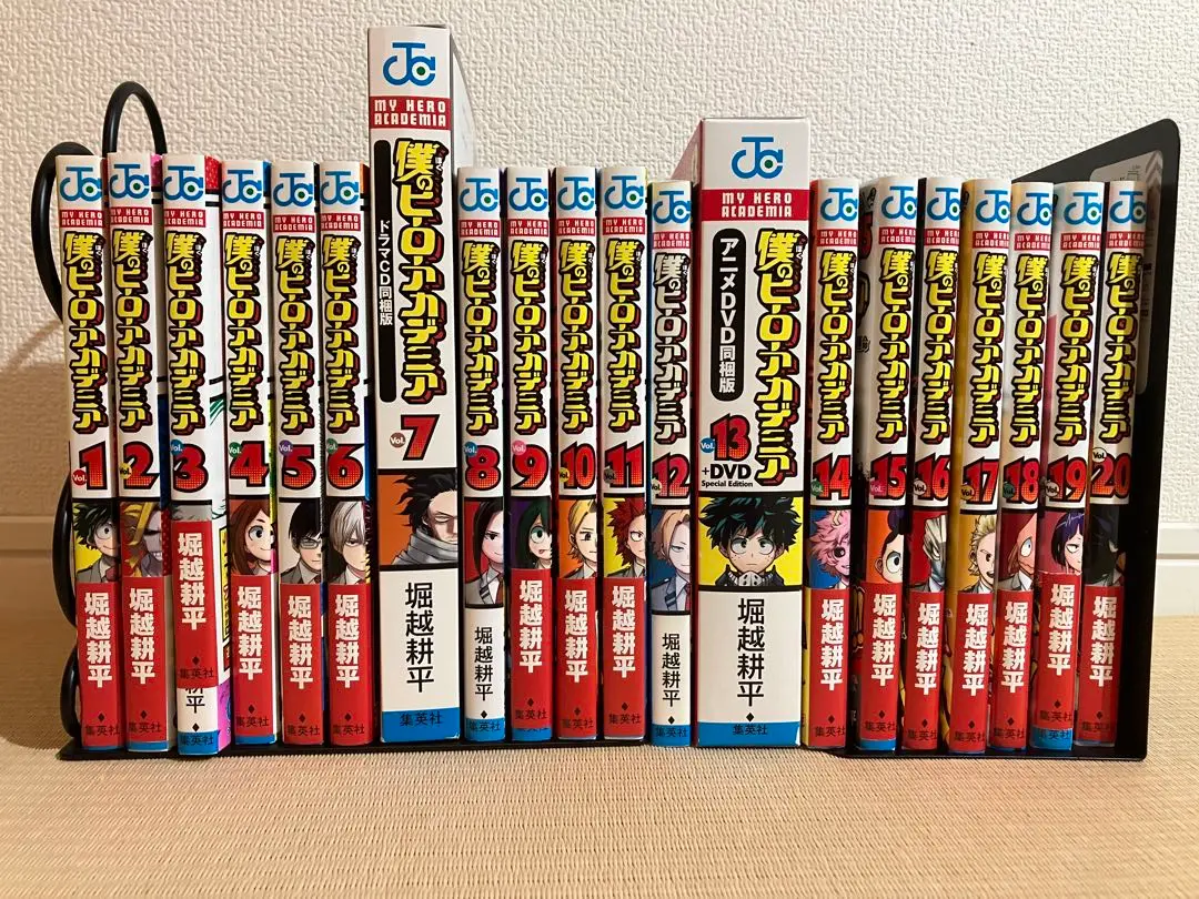 集英社 - 僕のヒーローアカデミア 漫画 DVD CD 小説 まとめ売り Amazon.co.jp: 僕のヒーローアカデミア 雄英白書 桜 泣かない赤