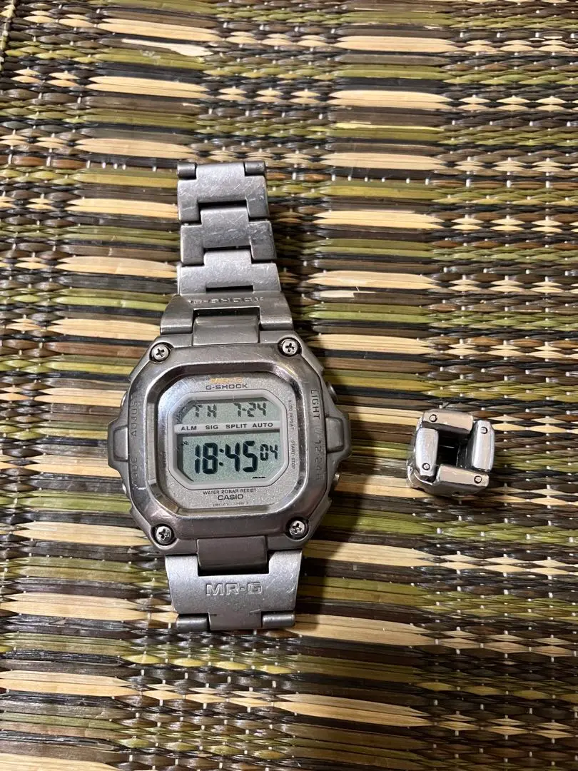 【未使用に近い】カシオGショックMRG-110TZ-3チタンJazzyカラー箱付 MRG-110TZ-3サポートページ | CASIO