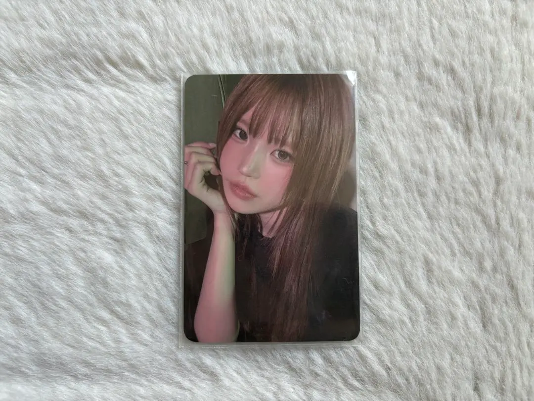 Thumbnail of Hayoung (fromis_9) Seoul Concert Membership Benefit Trading Card (Day 2)