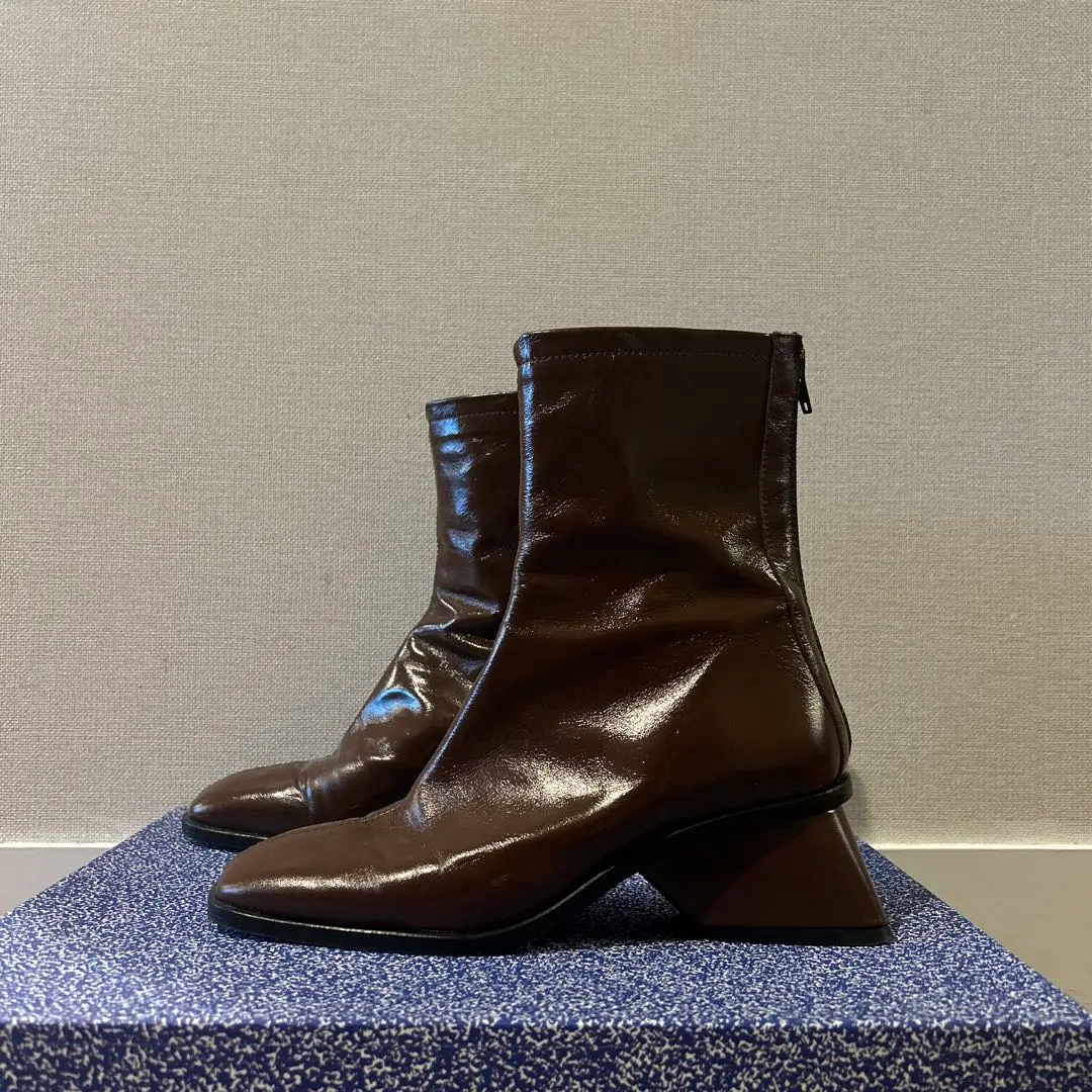 Paloma wool パロマウール　ロングブーツ新品　37サイズ Paloma Wool(パロマウール) ブーツ(レディース) - 海外通販のBUYMA