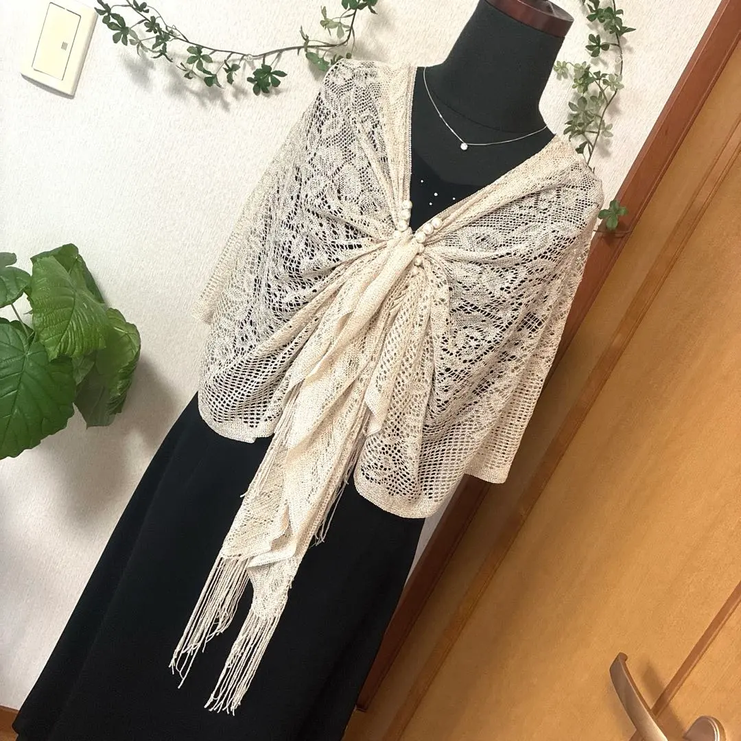 Thumbnail of Lace Shawl with Pearls