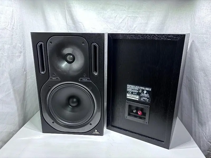 BEHRINGER ベリンガー モニタースピーカー B2031P 2台目 BEHRINGER ベリンガー モニタースピーカー B2031P 買取情報