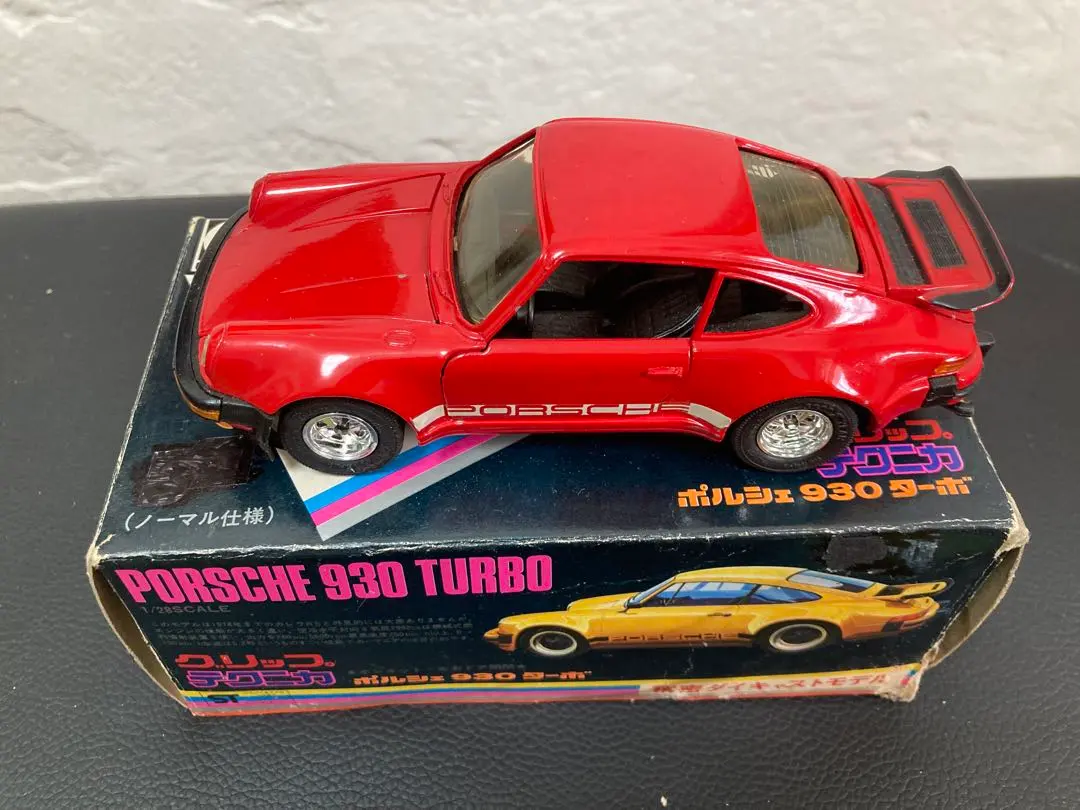 永大製 保時捷 930 Turbo 迷你車 紅色 的縮圖