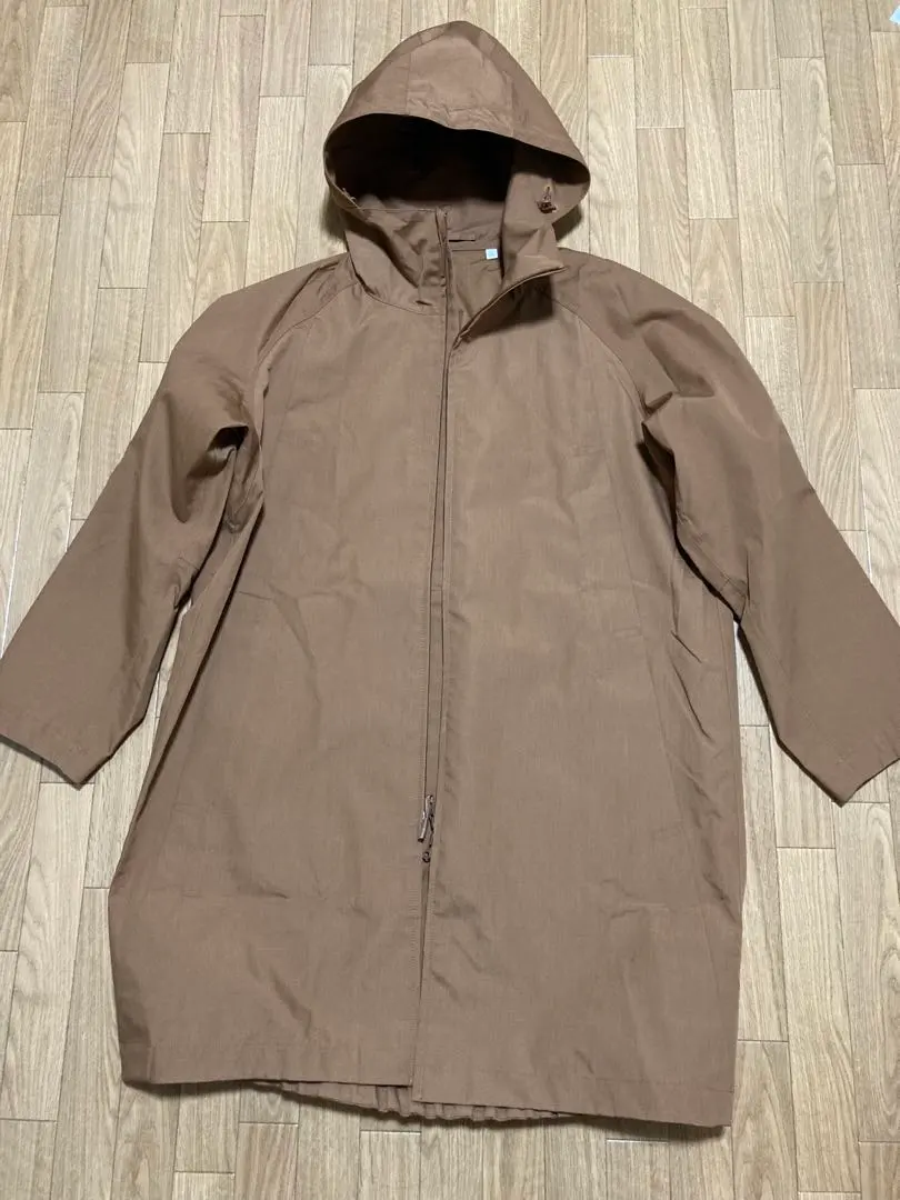 極美品 UNIQLO U BLOCKTECH大衣 L尺寸 的縮圖