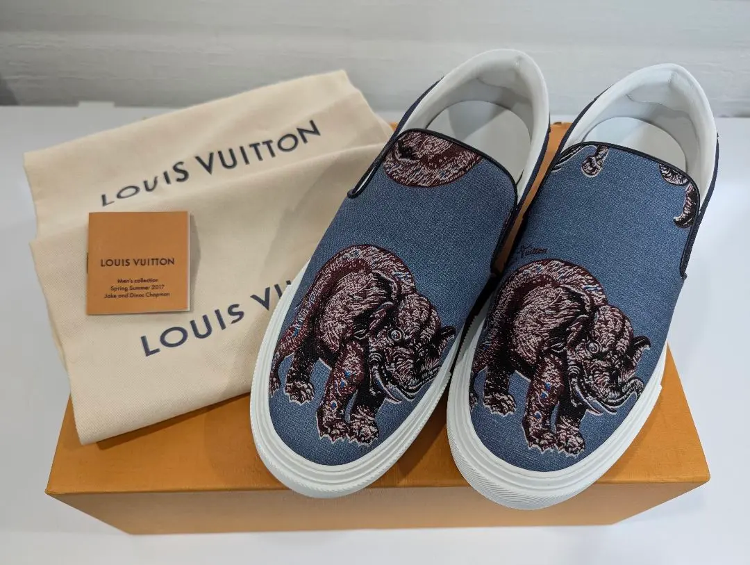 LOUIS VUITTON ネイビー パイソン　スリッポン LOUIS VUITTON ネイビー パイソンスリッポン