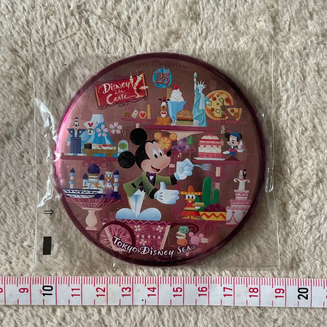 Thumbnail of DisneySea pin badge
