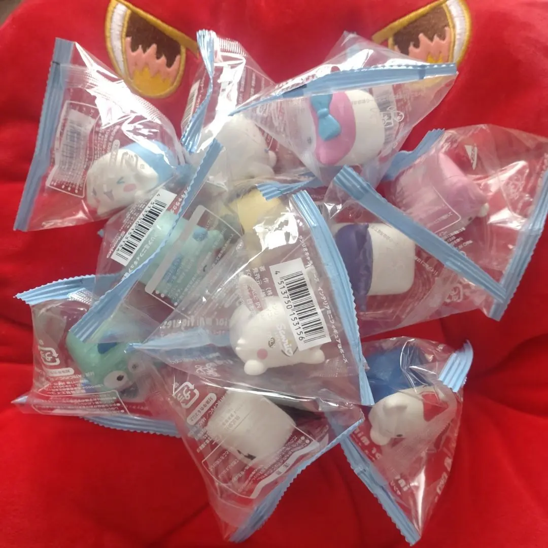Thumbnail of Sanrio Characters Interior Mini Figure Sleeping Pose