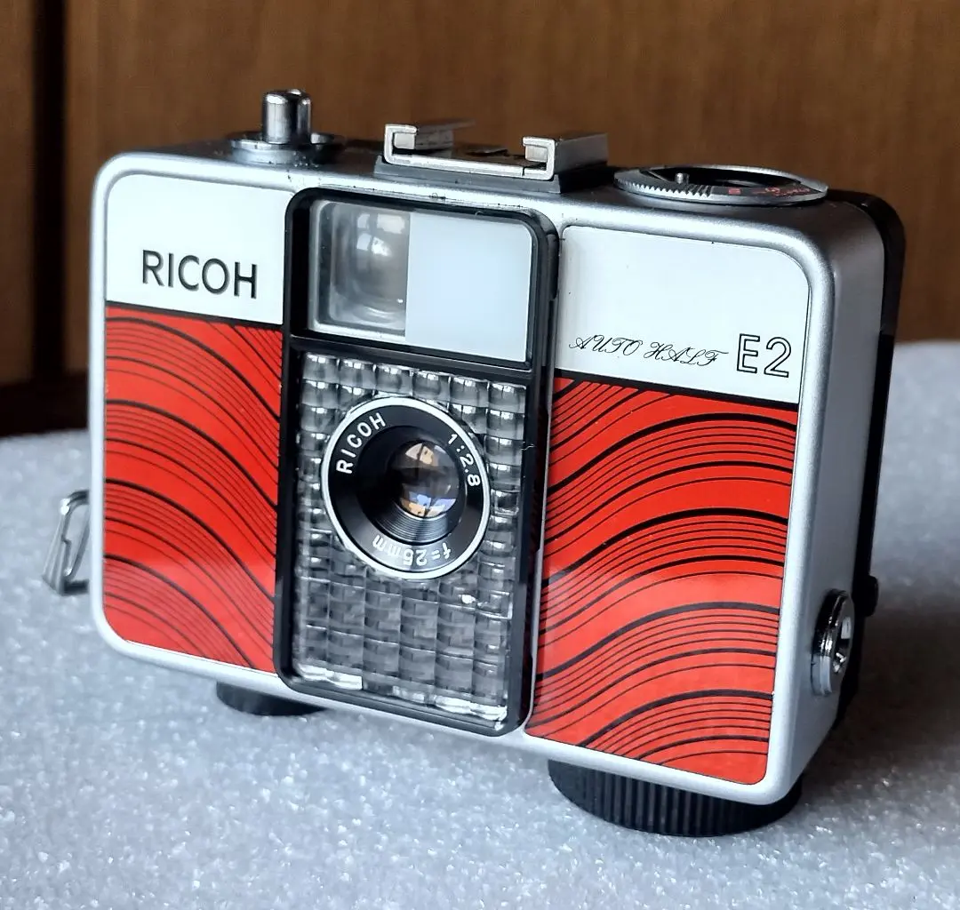 RICOH AUTO HALF E – TheVintageLensGuy