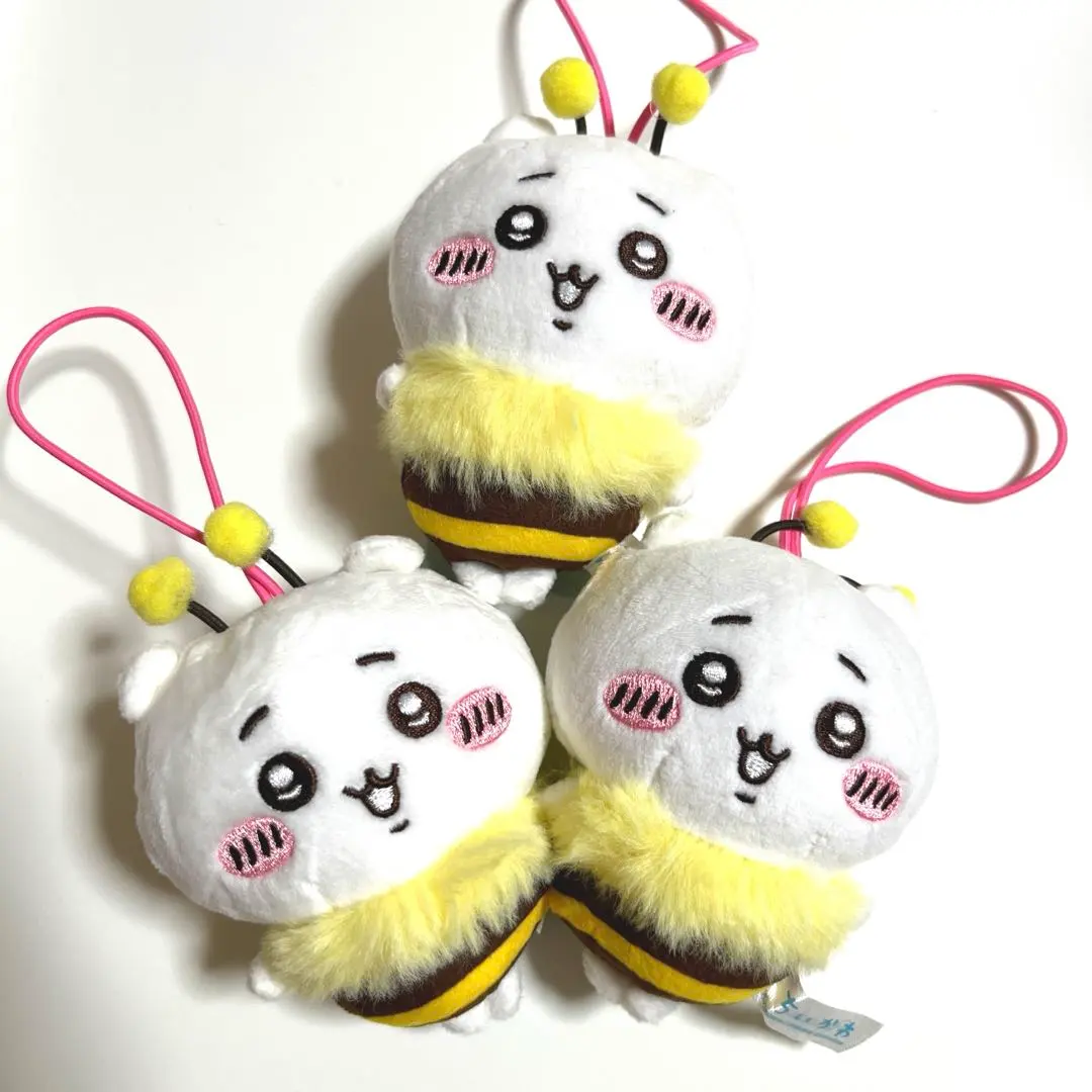 Thumbnail of Chikawa Bee Plush Toy Mascot Set of 3