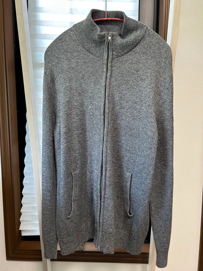 Thumbnail of BANANA REPUBLIC Gray Knit Sweater with Zipper, Size L