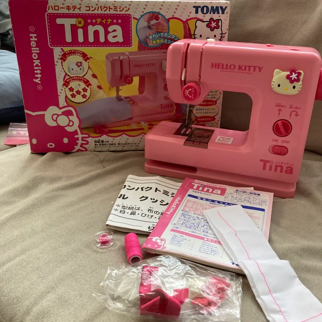【絶版 レトロ品】Tina ハローキティ コンパクトミシン 絶版 レトロ品】Tina ハローキティ コンパクトミシン - メルカリ