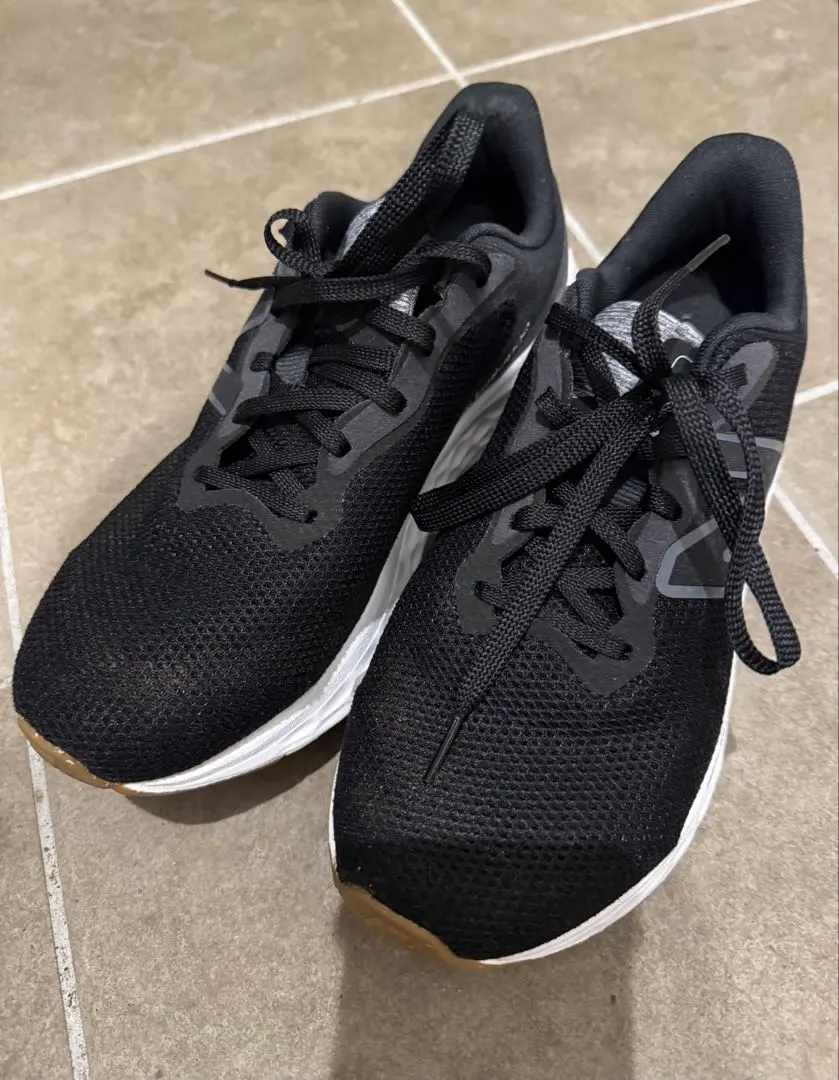 Thumbnail of New Balance Fresh Foam black sneakers, 27.5