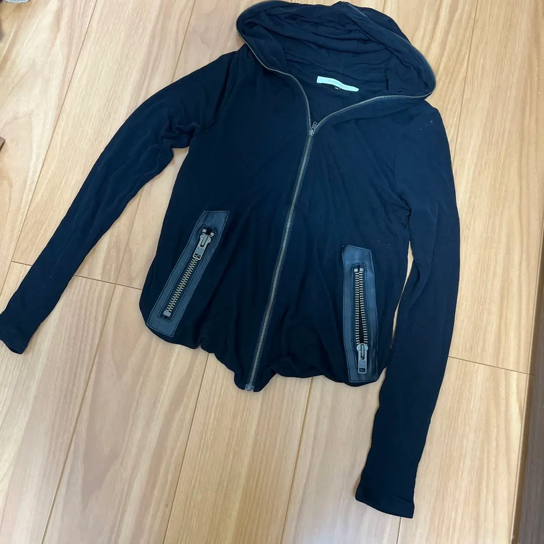 Thumbnail of Le Ciel Bleu Enchantement Pocket Leather Zip-Up Short Length Black Parka 38