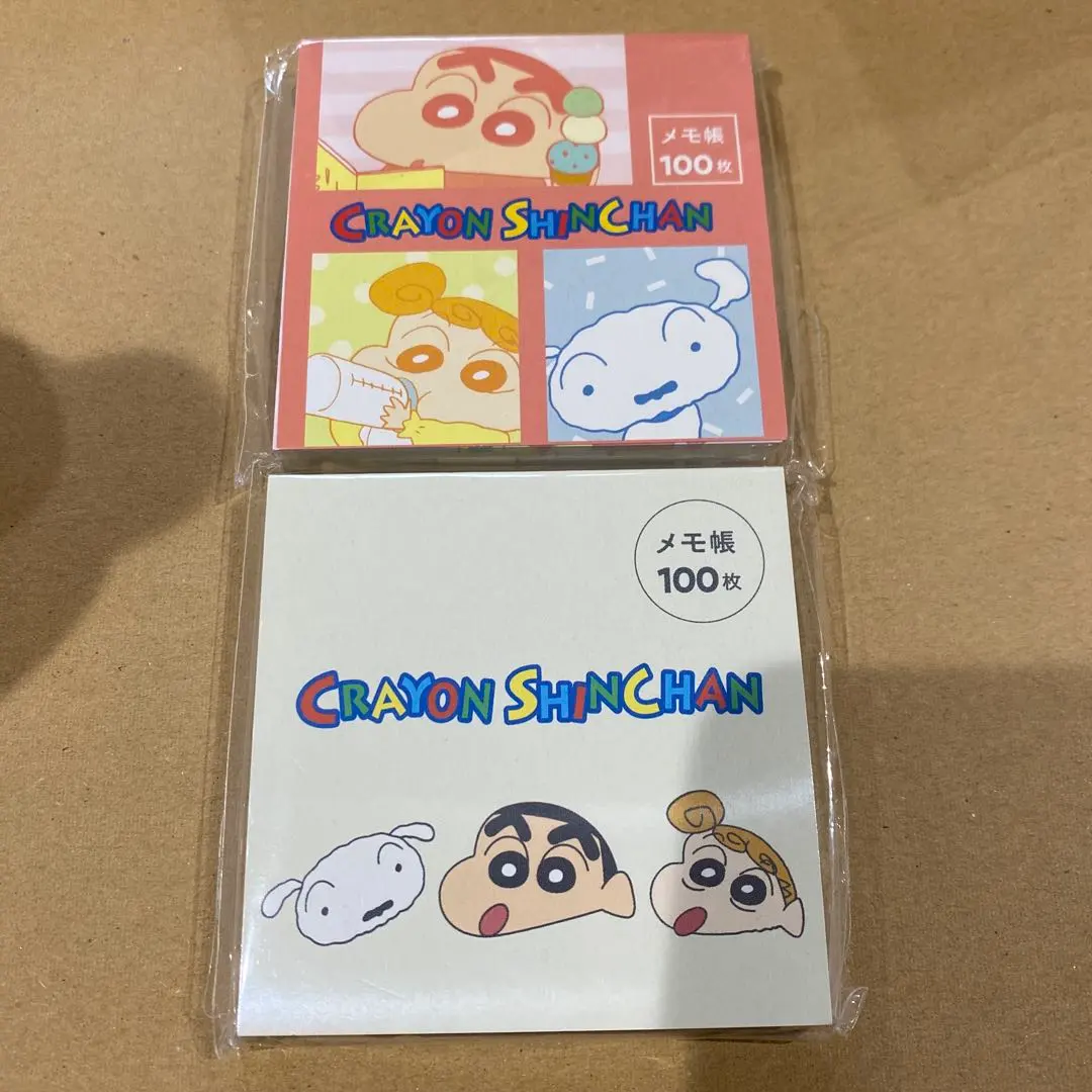 Thumbnail of Crayon Shin-chan Square Memo Pads - Set of 2