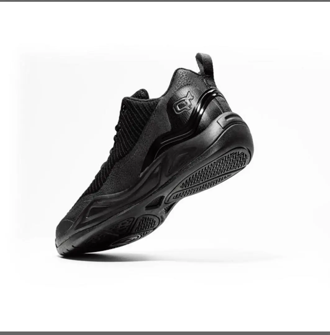 【新品未使用】Q4 MATTE BLACK 495-LO SP バッシュ 495 LO SP MATTE BLACK - NBAグッズ バスケショップ通販専門店
