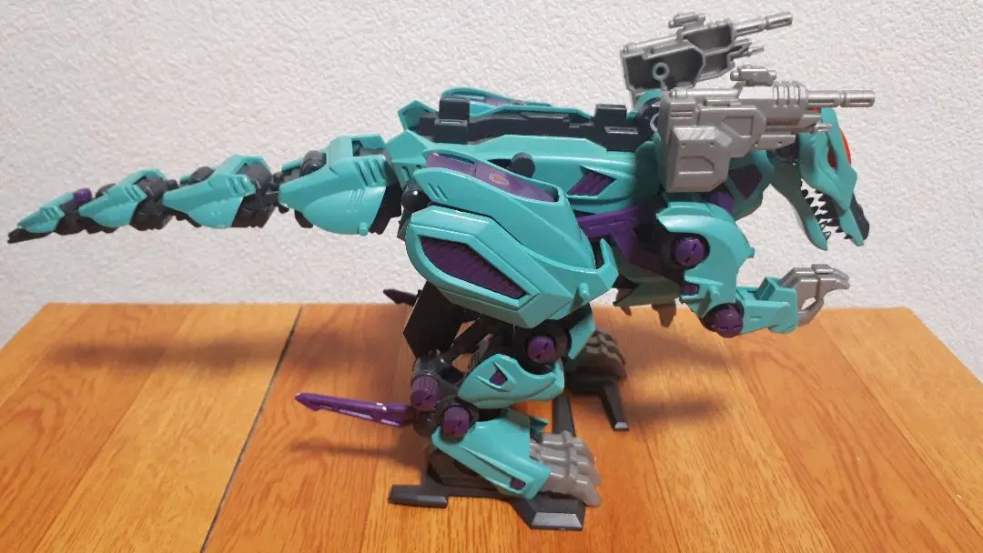 希少！ゾイド　ダークスパイナー　新品未組み立て！ Amazon | ZOIDS ダークスパイナー（スピノサウルス型）（1