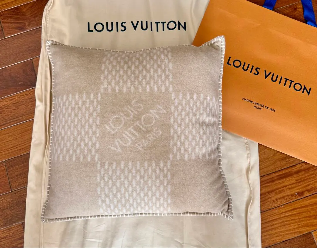 2025年最新】LOUIS VUITTON クッション・座布団の人気アイテム