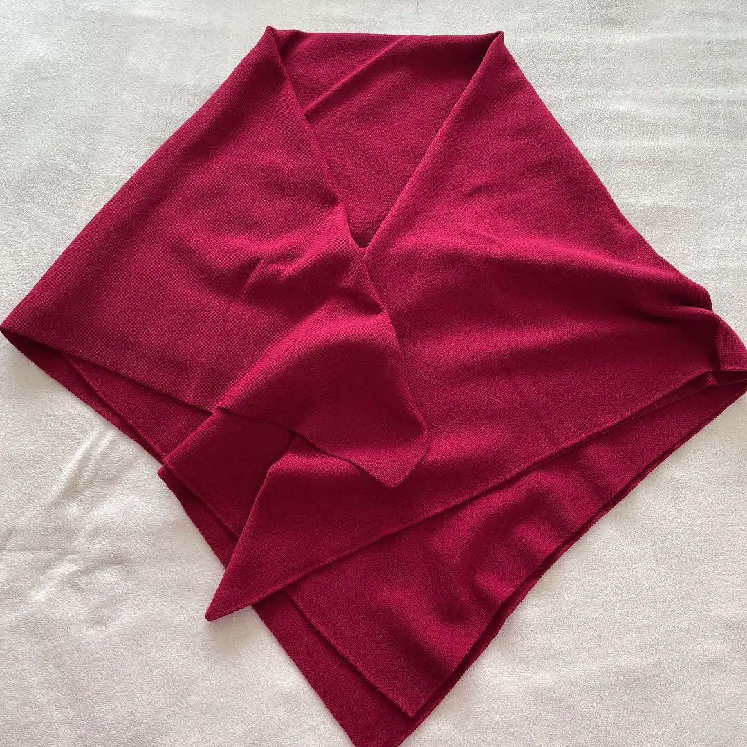 Thumbnail of Warm knit shawl, excellent condition