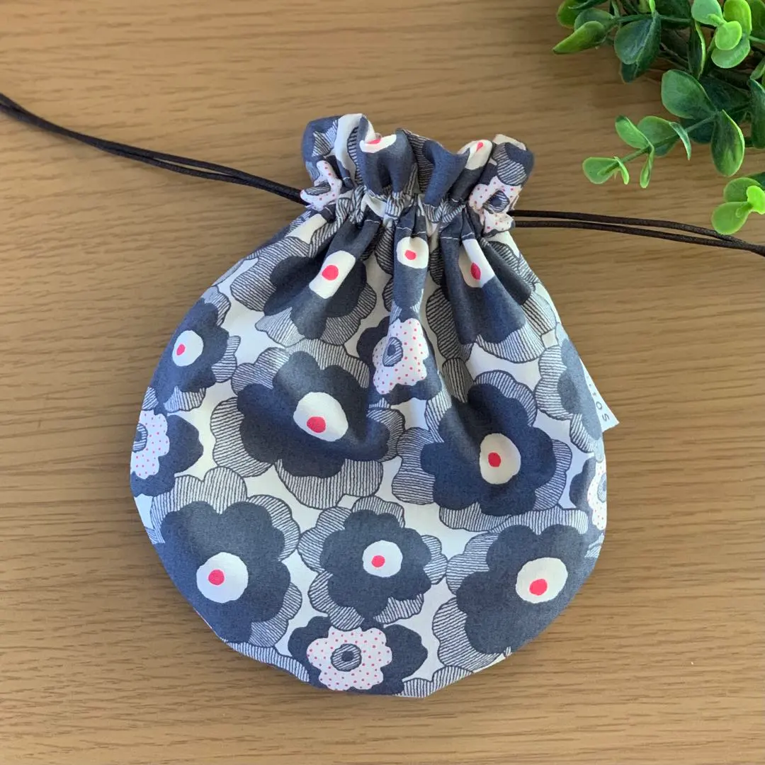 Thumbnail of Round Drawstring Pouch / Drawstring Pouch / Drawstring Pouch ／ Mini Poppy Blue Gray Handmade