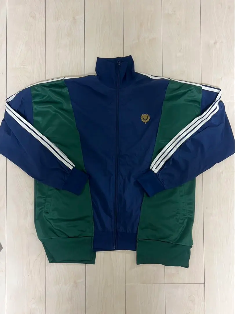 探索 尼龍外套 海軍藍 綠色 的縮圖