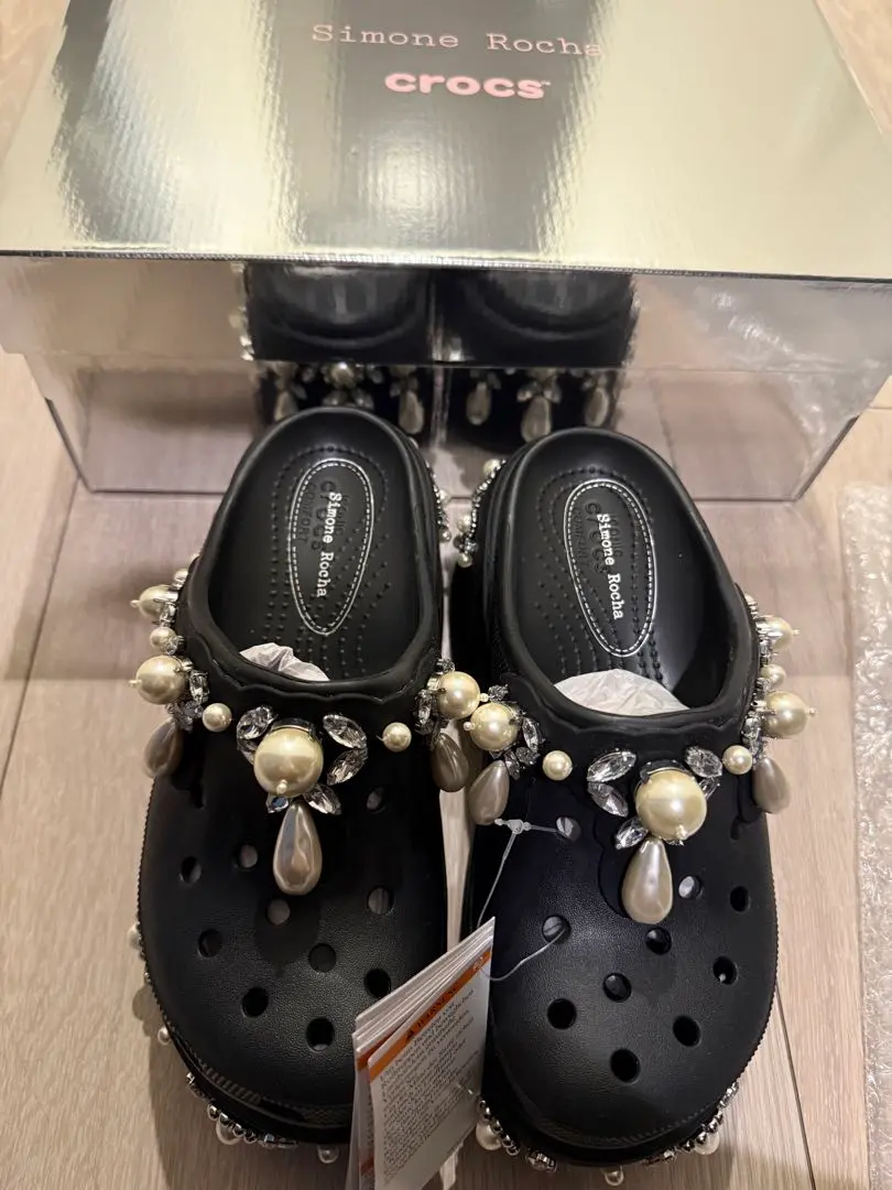 2025年最新】simone rocha crocsの人気アイテム - メルカリ