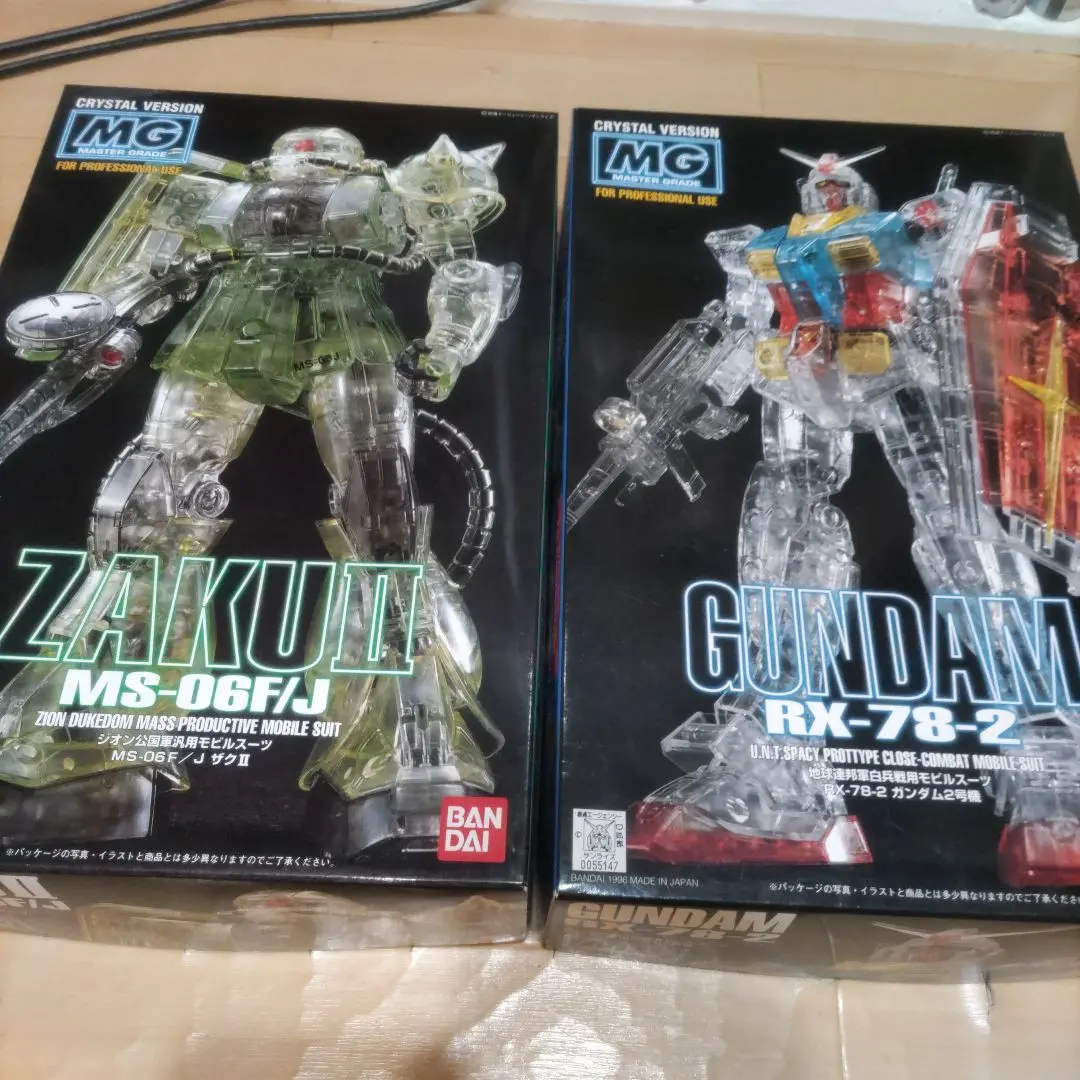 (未使用･未開封品)　MG 1/100 RX-78-2 ガンダム クリスタルバージョン (機動戦士ガンダム) sdt40b8 Amazon | MG 1/100 RX-78-2 ガンダム クリスタルバージョン