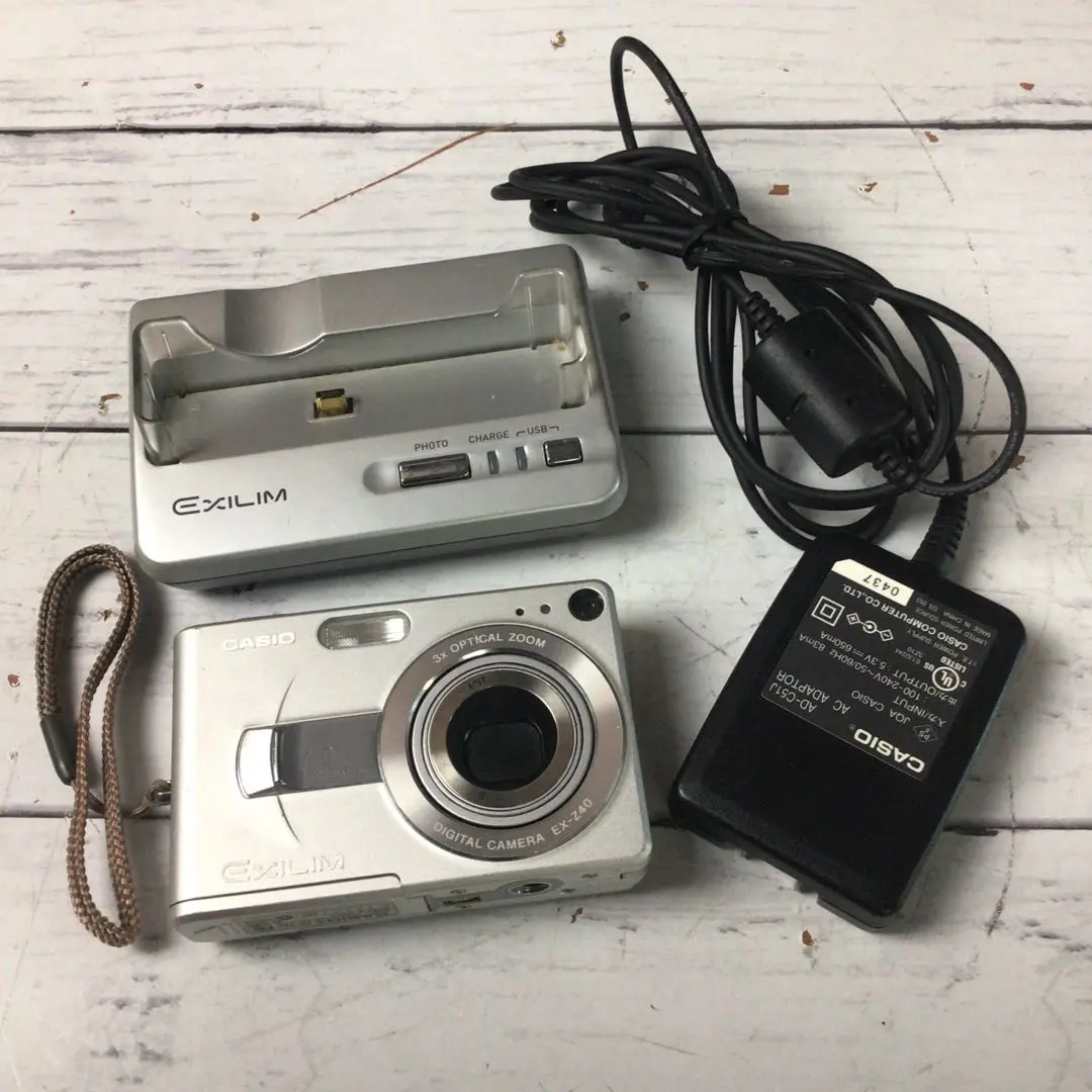 CASIO EXILIM EX-M2 ウェアラブルカメラ Casio Exilim EX-M2 Digital Camera (2.1 megapixels) : Amazon