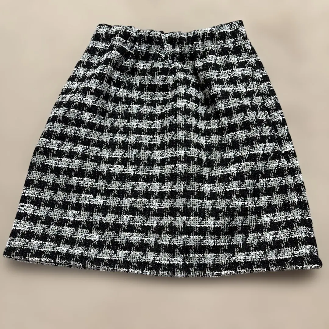 Thumbnail of GU Tweed Skirt, Black and White, Size 130