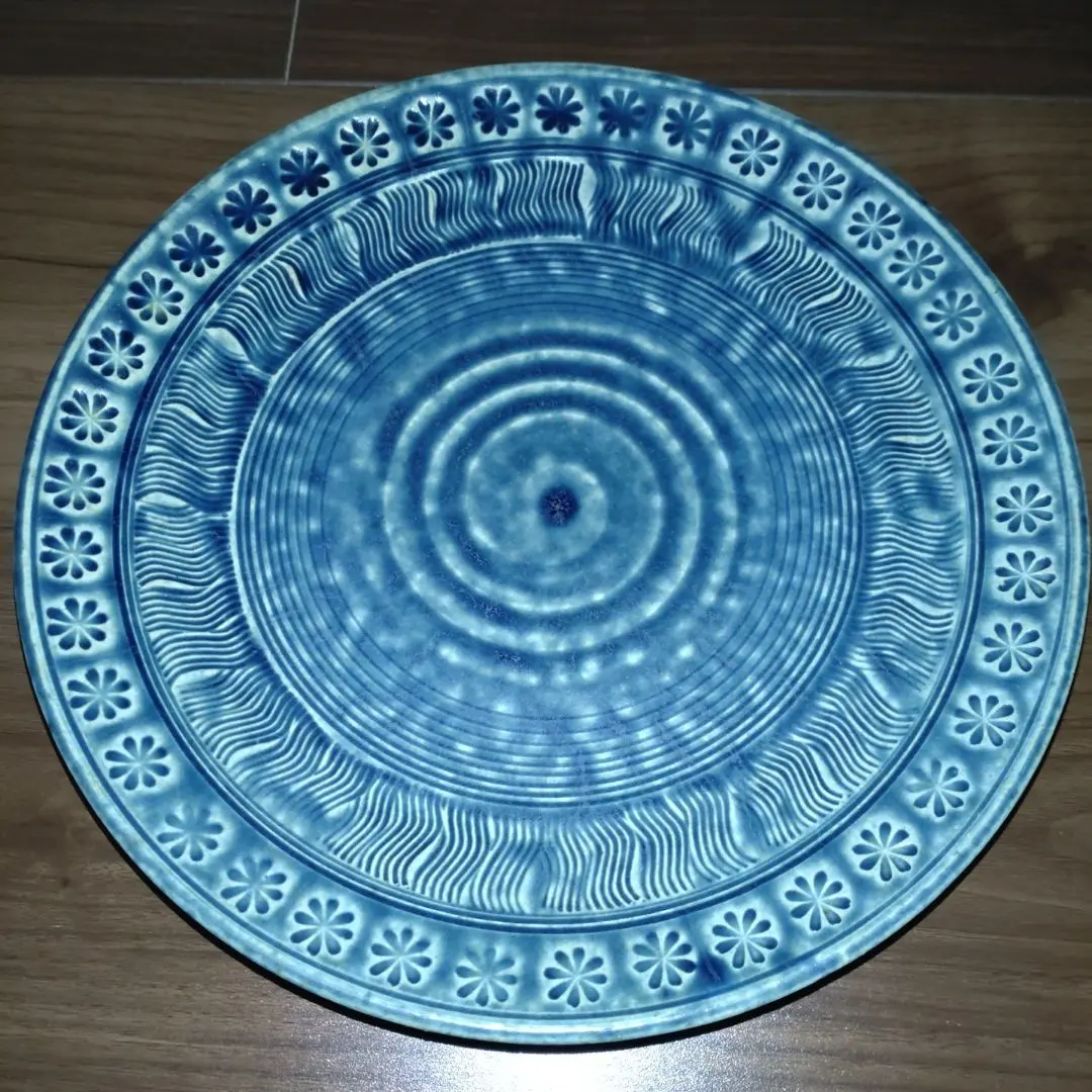 古董品 藍色盤子 的縮圖