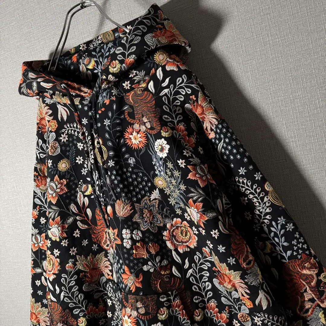 ZARA バニー ジャカード フーディ ゴブラン織り 総柄 美品】 ZARA パーカー バニー ジャガード ゴブラン織 XLサイズ