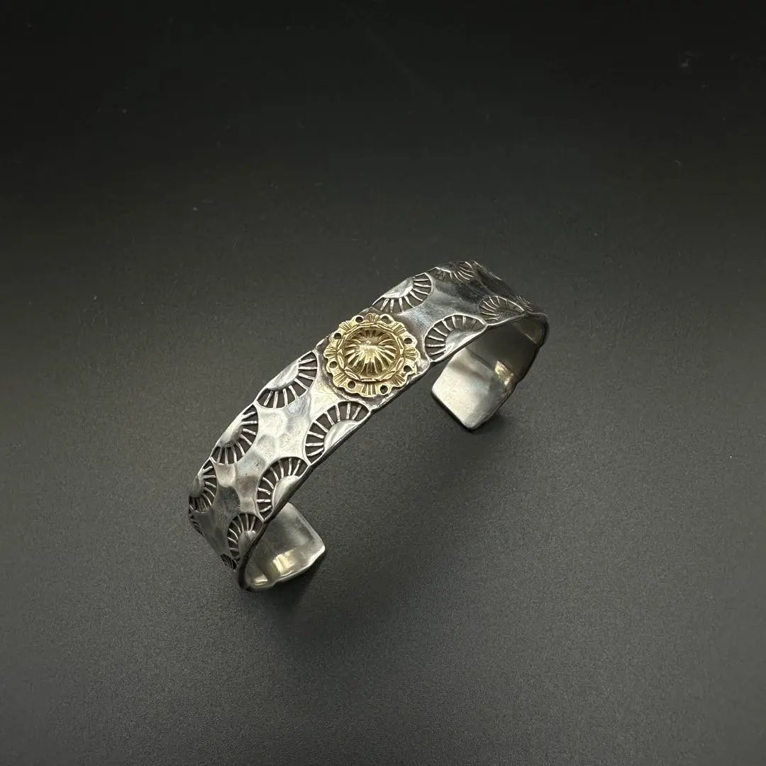 美品 Arizona Freedom 槌目コンチョブレス(幅14mm) 美品 Arizona Freedom 槌目コンチョブレス(幅14mm)