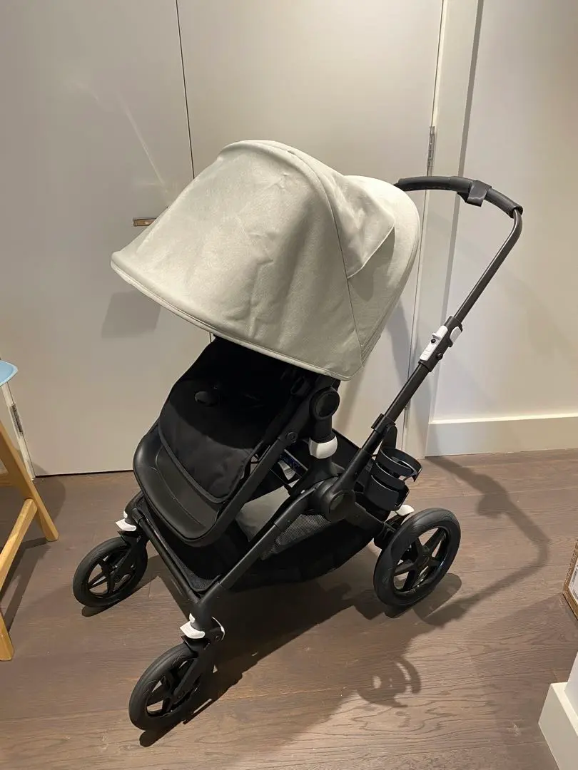 bugaboo fox2世田谷区駒沢引き取り可能です！
