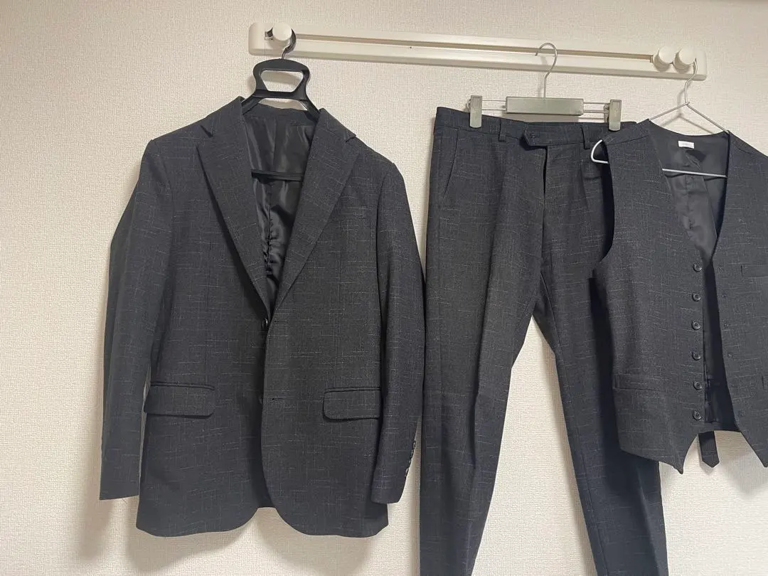 Thumbnail of Suit, 3-piece set