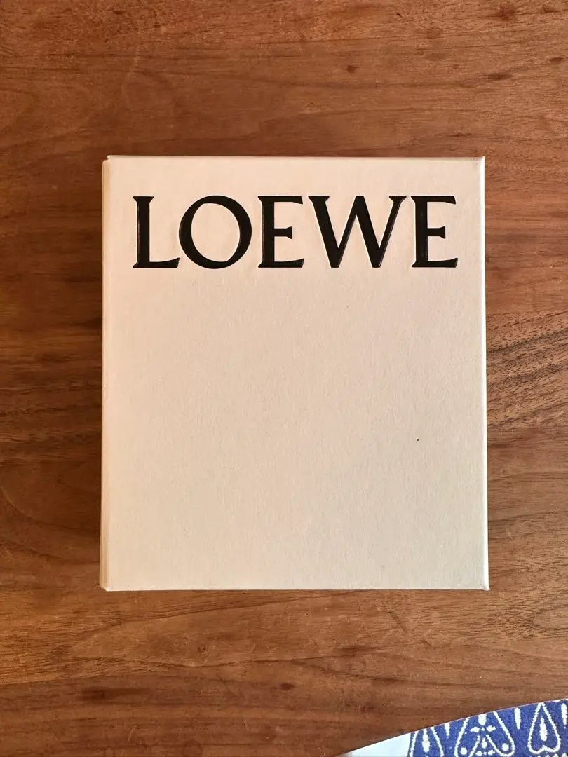 2025年最新】LOEWE 置物の人気アイテム - メルカリ