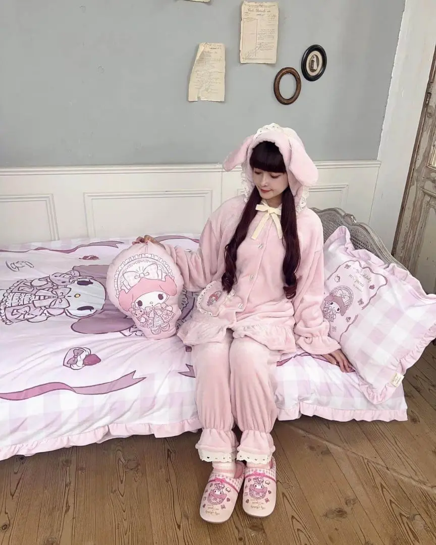 青木美沙子さん パジャマ２着 青木美沙子さんパジャマ 2着 - メルカリ