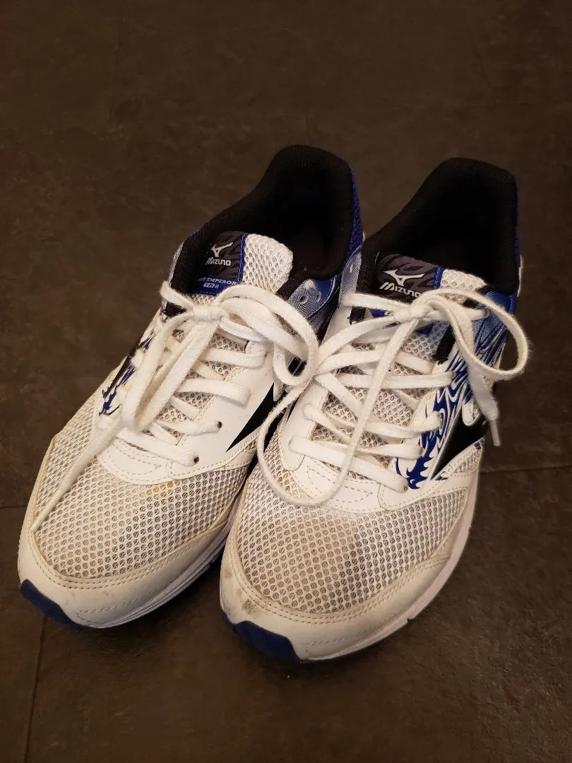 美品MIZUNO WAVE EMPERORランニングシューズ 26 ASICS Amazon.com | Mizuno Wave Emperor Japan Running Shoes, 4 Club