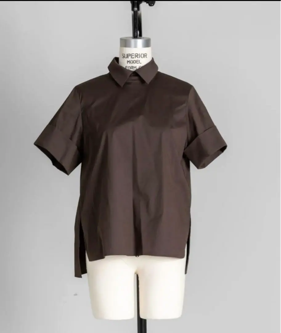 deres デレスBridget / half sleeve blouse deres デレス Bridget / half sleeve blouse - メルカリ
