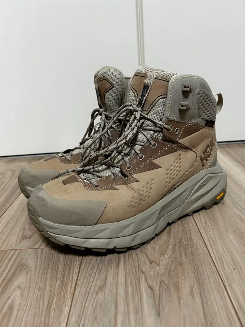 HOKA ONE ONE - HOKAONEONE SKY KAHA ホカオネオネ 28 スカイカハ ベージュ HOKA ONE ONE - HOKAONEONE SKY KAHA ホカオネオネ 28