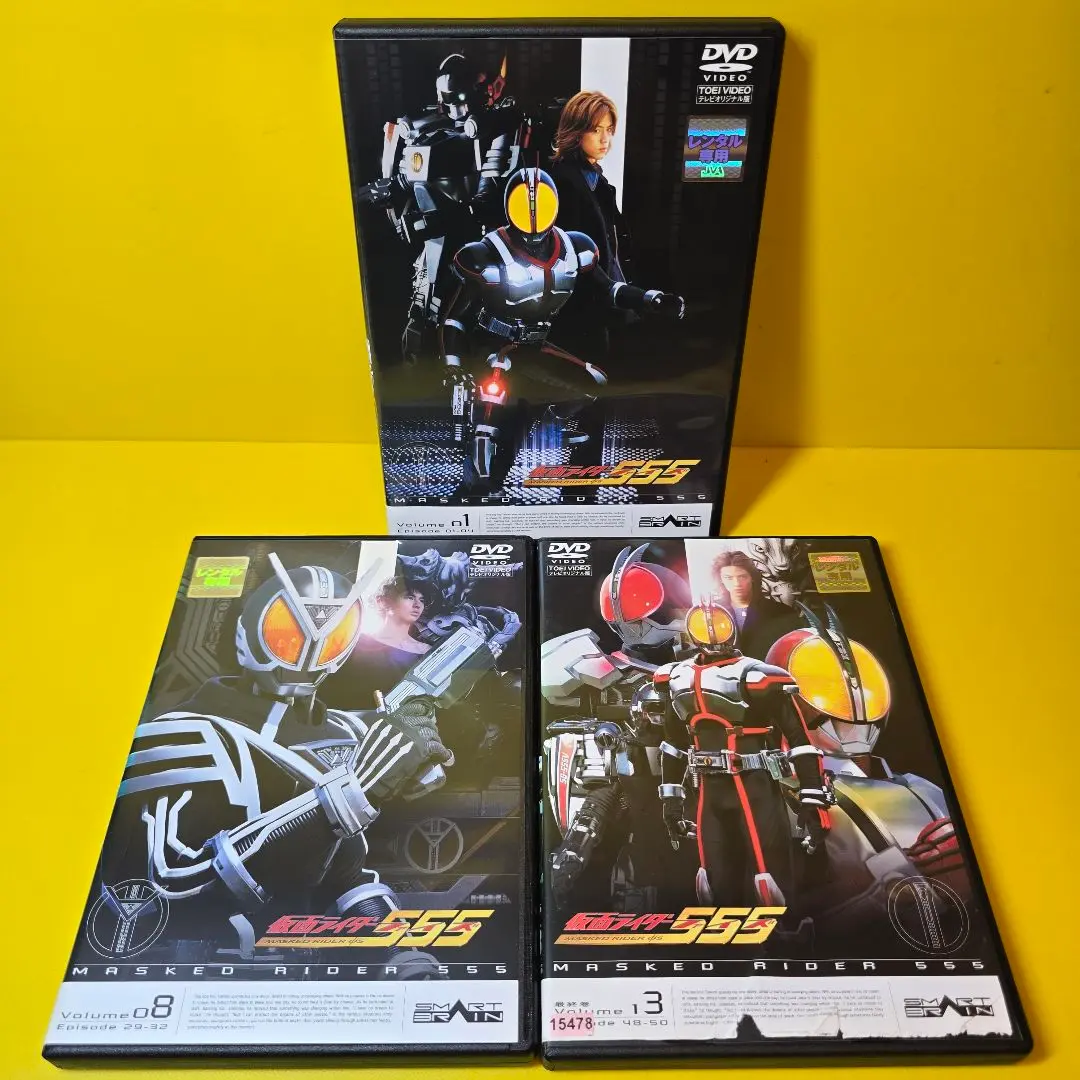 仮面ライダー　ファイズ　555　レンタル落ち　ＤＶＤ　全１３巻セット Amazon.co.jp: 仮面ライダー555 ファイズ [レンタル落ち] 全13巻