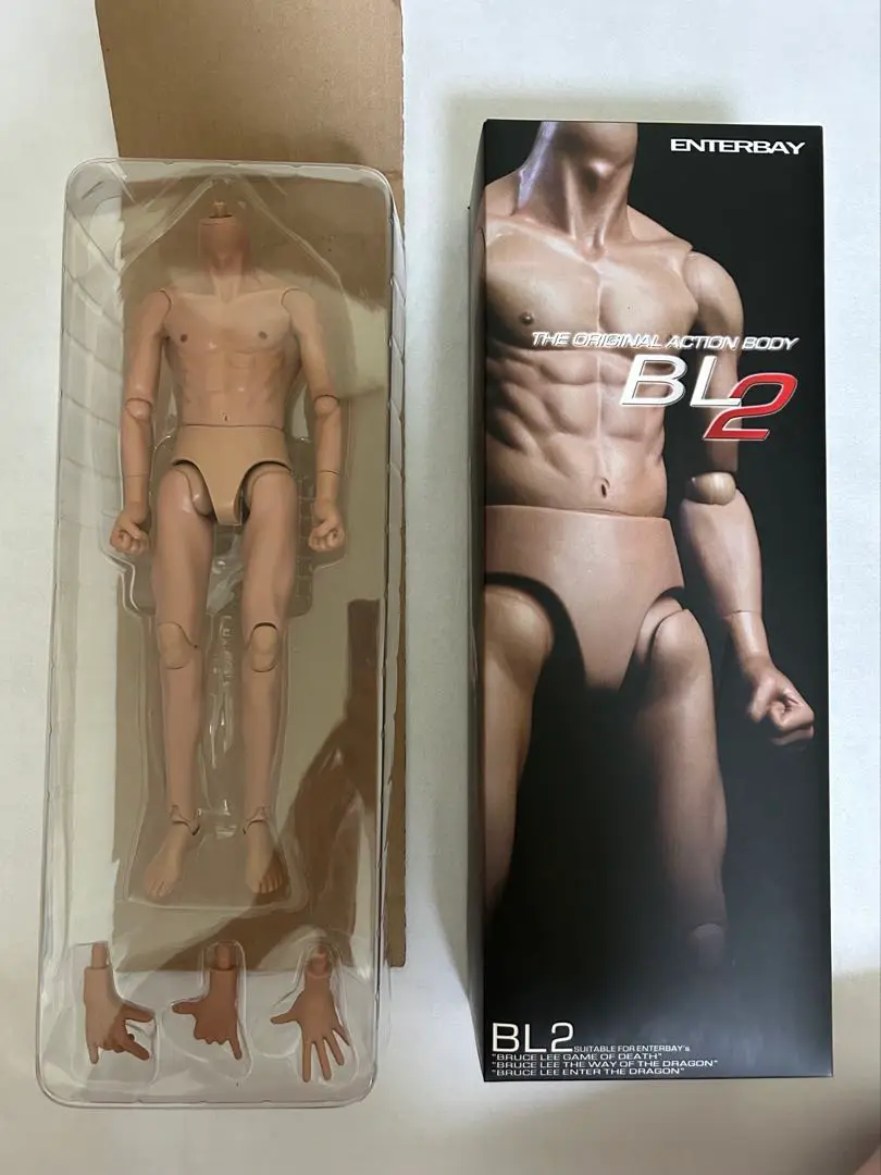 エンターベイ　ブルース・リー　1/4 Amazon.co.jp: [エンターベイ] 1/4 HDマスターピース スタチュー