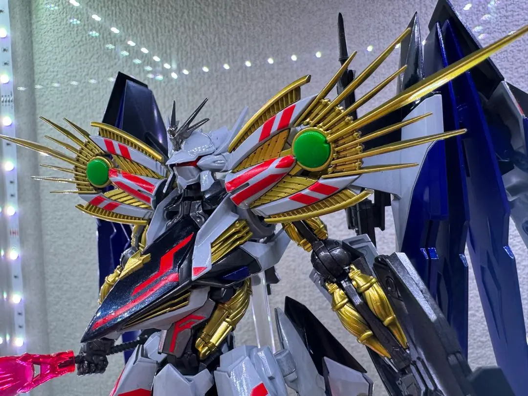MODEROID クロスアンジュ ヴィルキス最終決戦Ver 全塗装完成版 MODEROID ヴィルキス最終決戦仕様