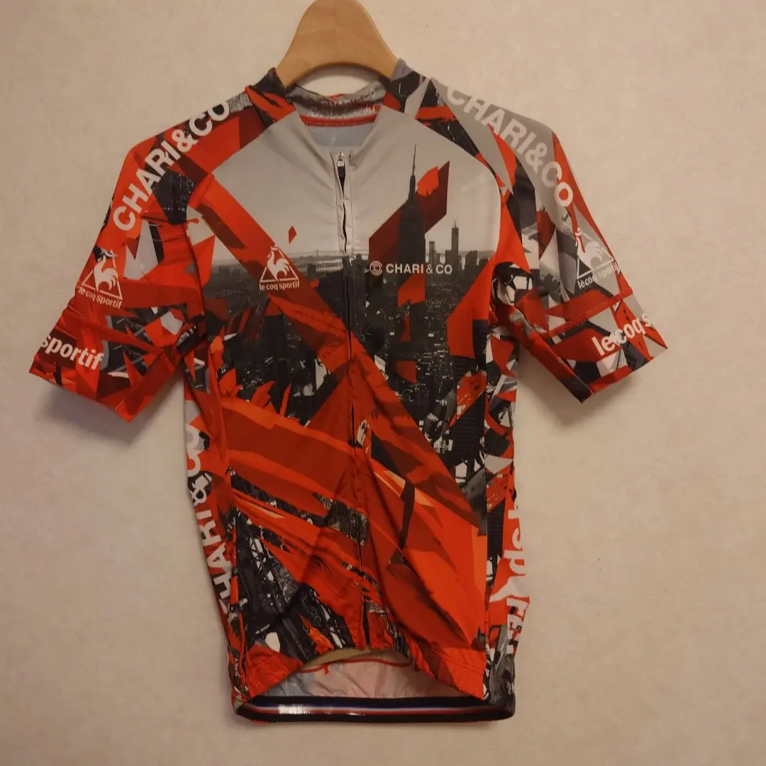 【新品タグ付き】le coq sportif 冬用ビブタイツ 赤/黒　メンズ 新品タグ付き】le coq sportif 冬用ビブタイツ 赤/黒 メンズ