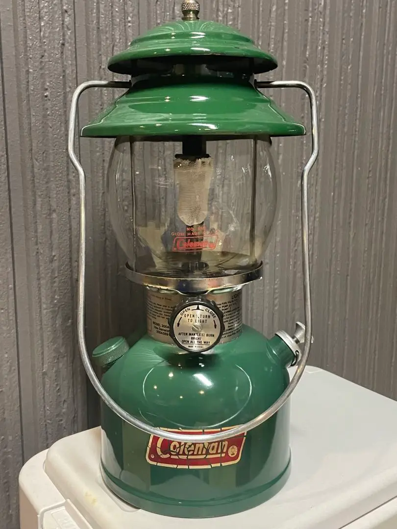 Coleman 200A700 ガスランタン コールマンを代表するガソリンランタン！【200A700】[2022.09.07