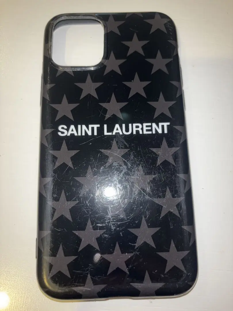 2025年最新】Saint Laurent iPhone用ケースの人気アイテム