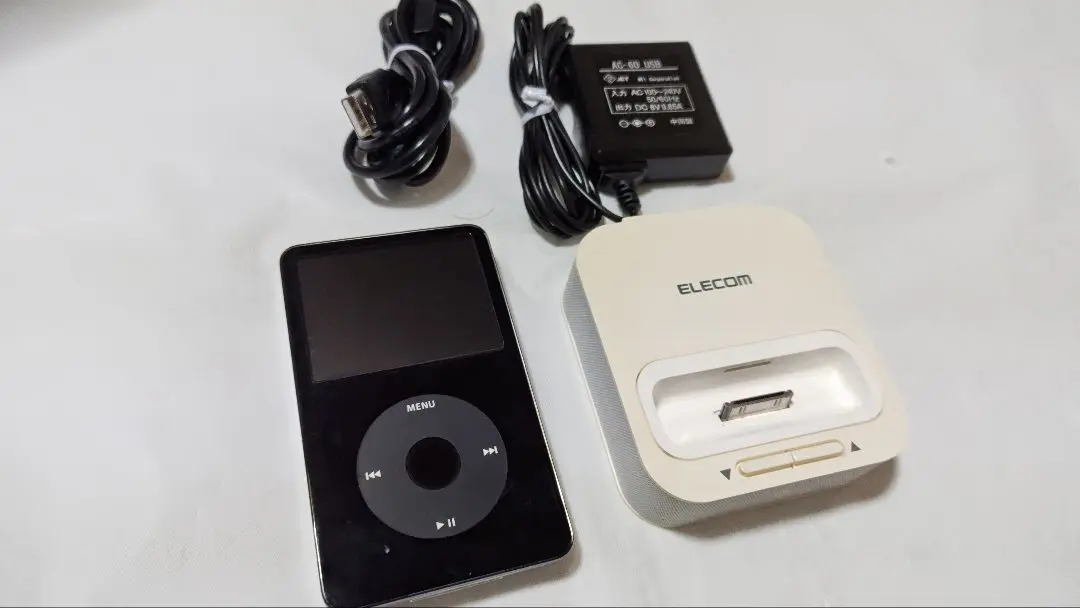 【記念モデル品】iPod classic 80GB 5.5世代【動作確認済】 iPod Classic 第5.5世代 80GB 液晶微欠陥 電池元気