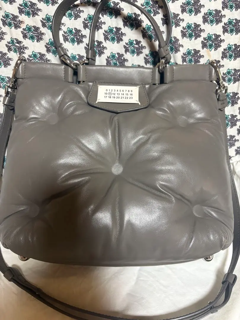 新品【Maison Margiela】グラムスラムトートスモール 30%OFF! 楽天市場】【SALE／30%OFF】Maison Margiela 「グラム スラム