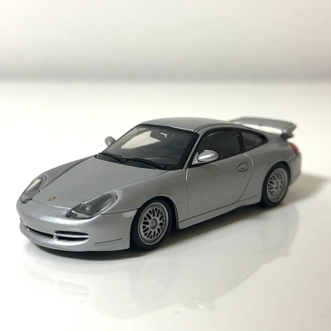 Thumbnail of Mint Condition Minichamps 1/43 Porsche 911 GT3 Silver