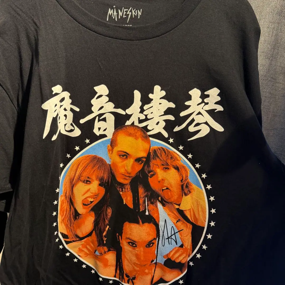Maneskin バンドTシャツ M 2023 World Tour 日本公演 マネスキン Maneskin 2023 World Tour 日本公演グッズ - メルカリ