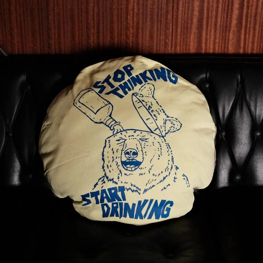 AIOT nonsleep cushion ハーフトラックプロダクツ purve